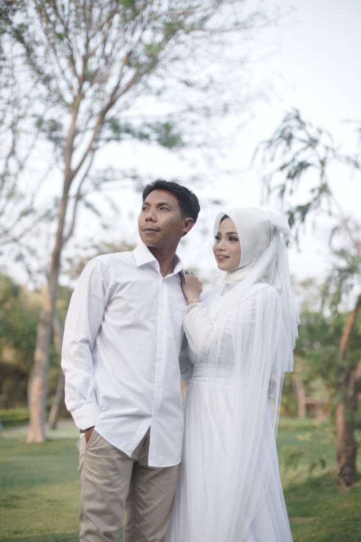https://wahyudidandevi.webnikah.com/dirmember/00000029/Nautical99/photo-287924-339873-l-202610201123.jpg